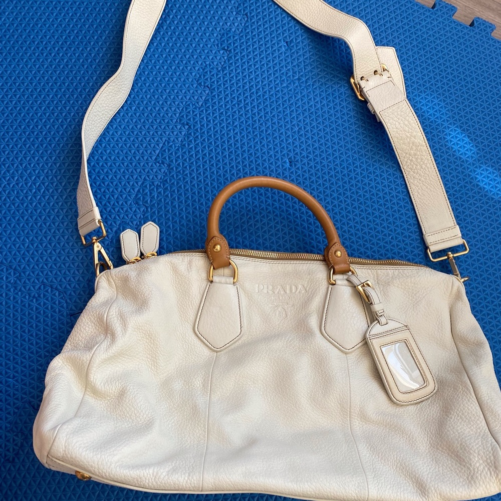 Prada White leather bag with cross body strap